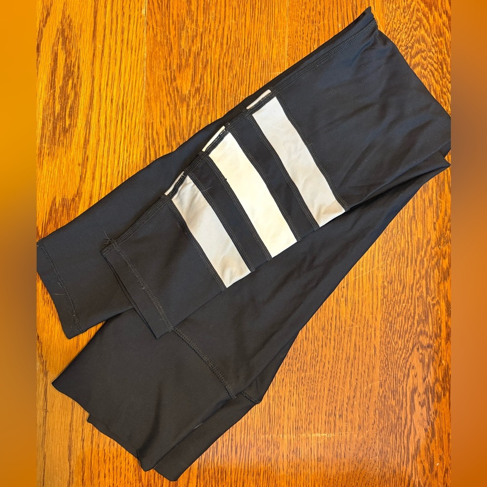 Aerie Chill Play Move Leggings w/ Pockets
